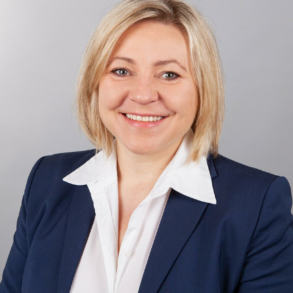 Nadine Fuchs Key Account Managerin Pkw Region Süd Logpay Transport Services Gmbh Xing 