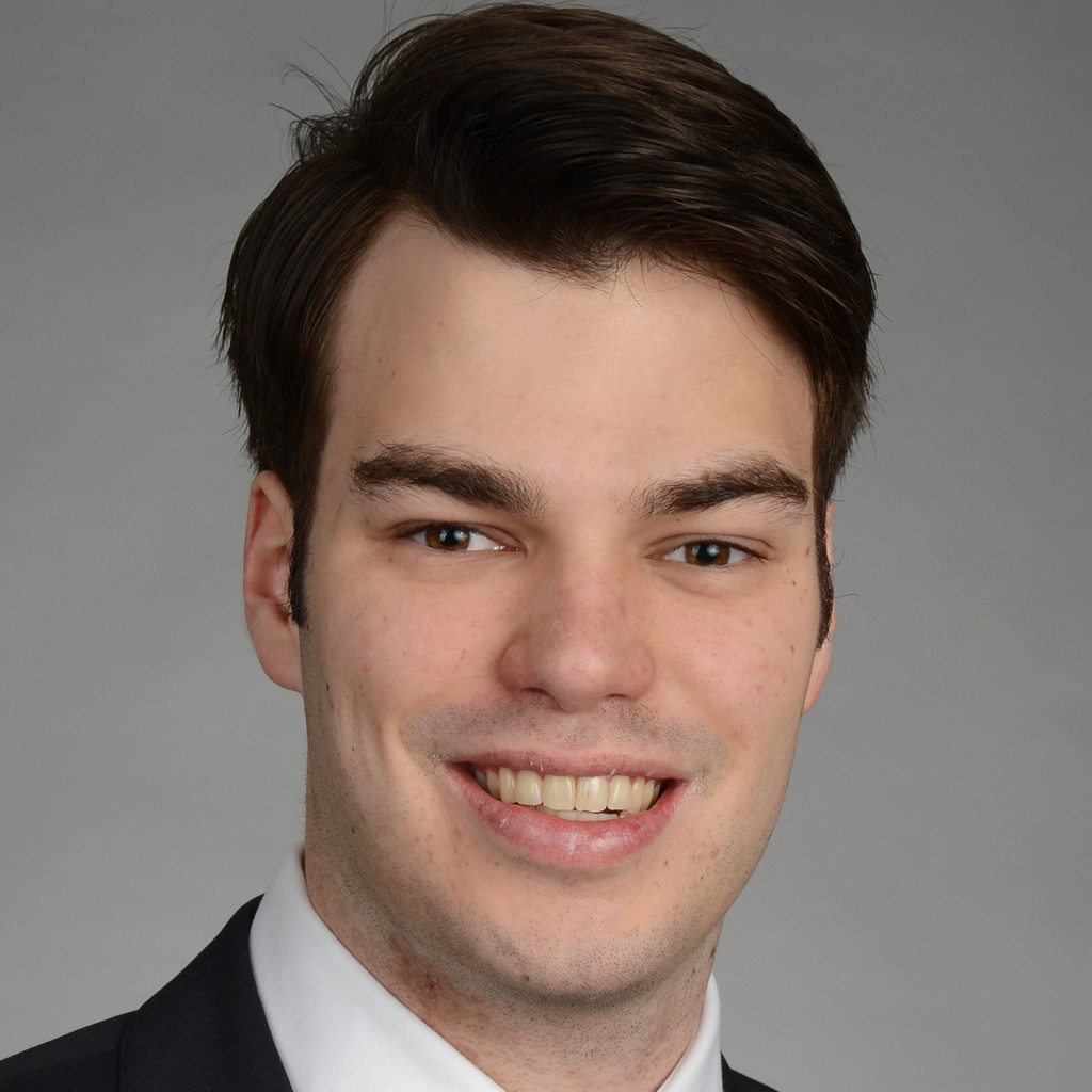 Adrian Kronauer Consultant Estin & Co XING