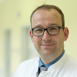 Dr. André Hemping-Bovenkerk