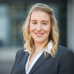 Dr. Stefanie Stelzer