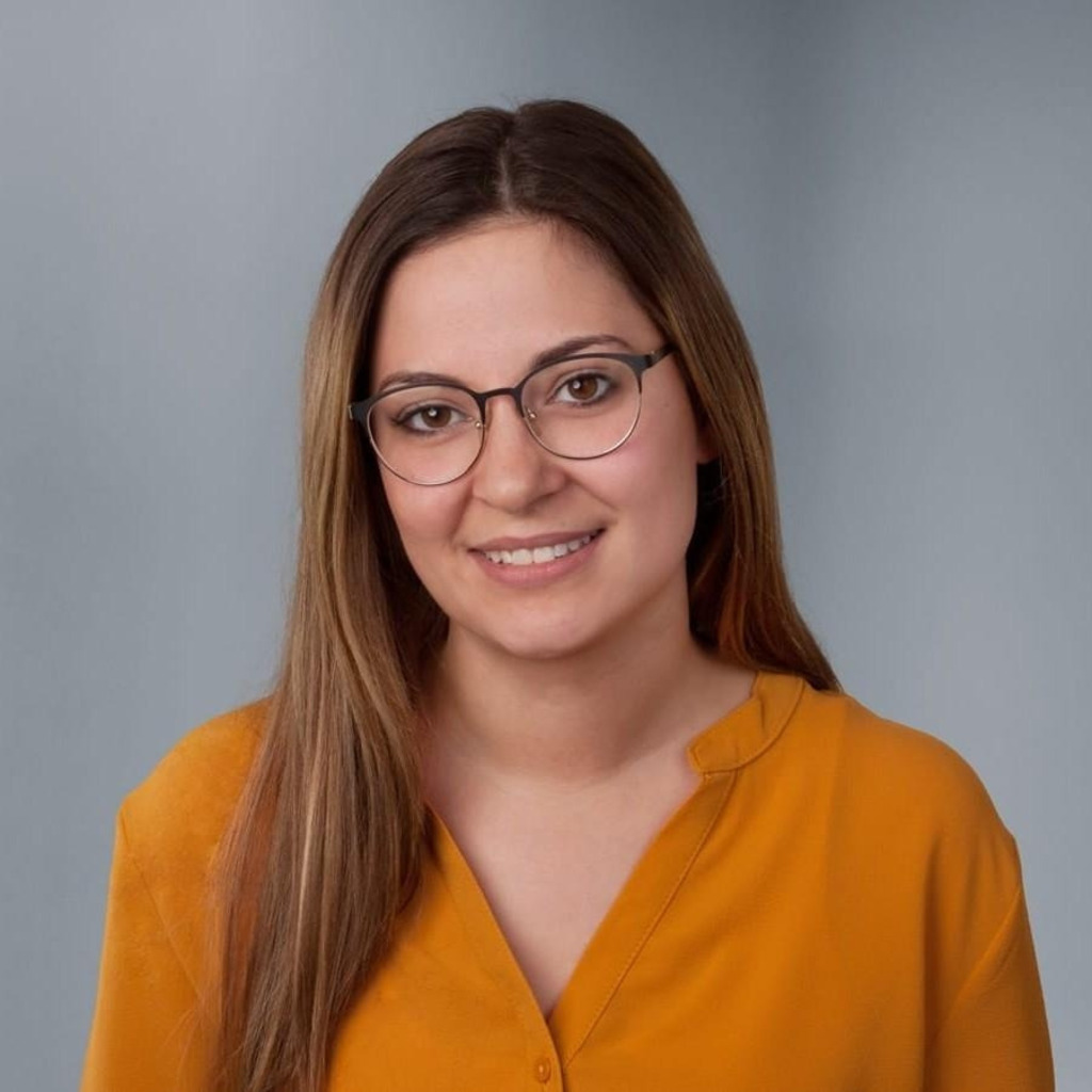 Andrea Ciotlos Disponent Wachter GmbH XING