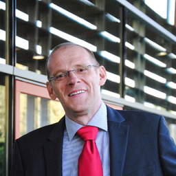 Dr. Thomas Spielau