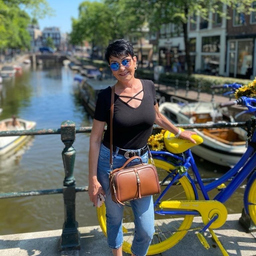 Annette Mrosko