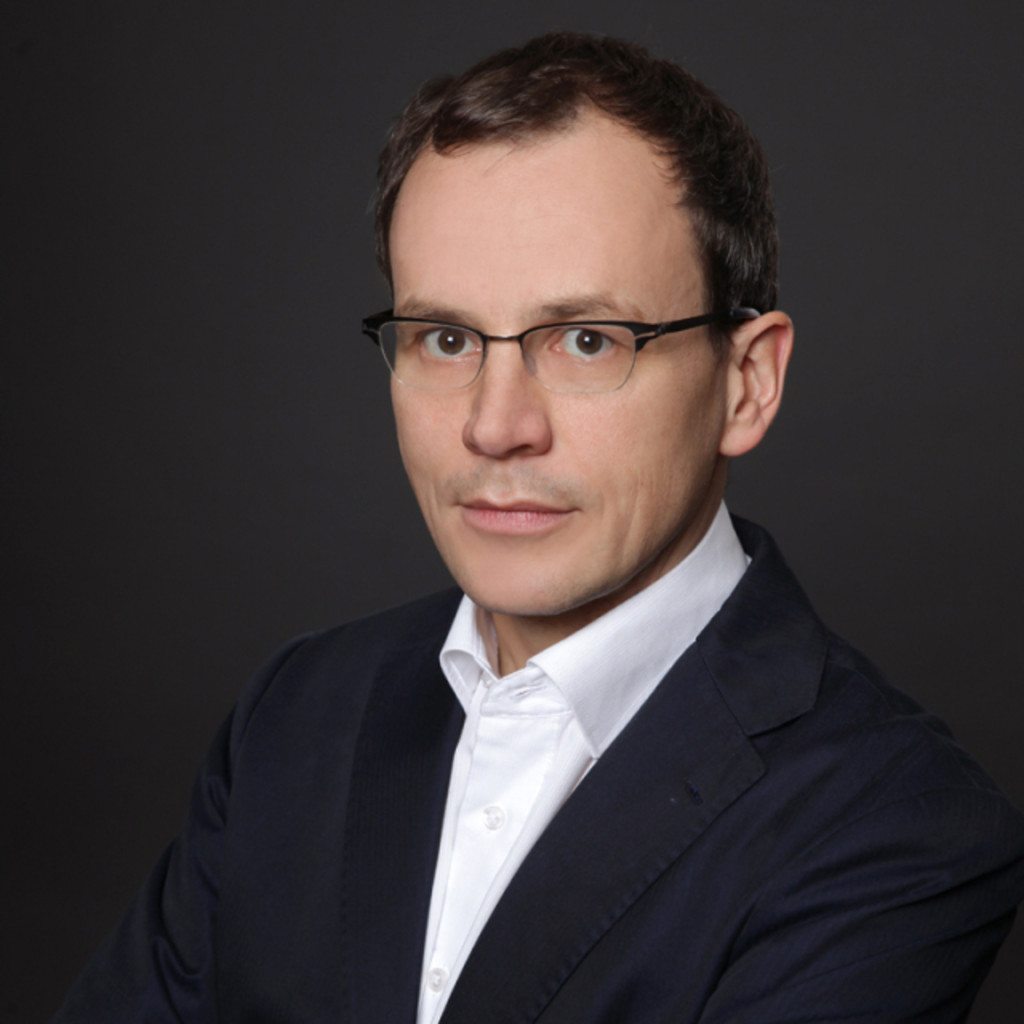 Björn Kayser Detailliertere Profilinformationen finden Sie auf