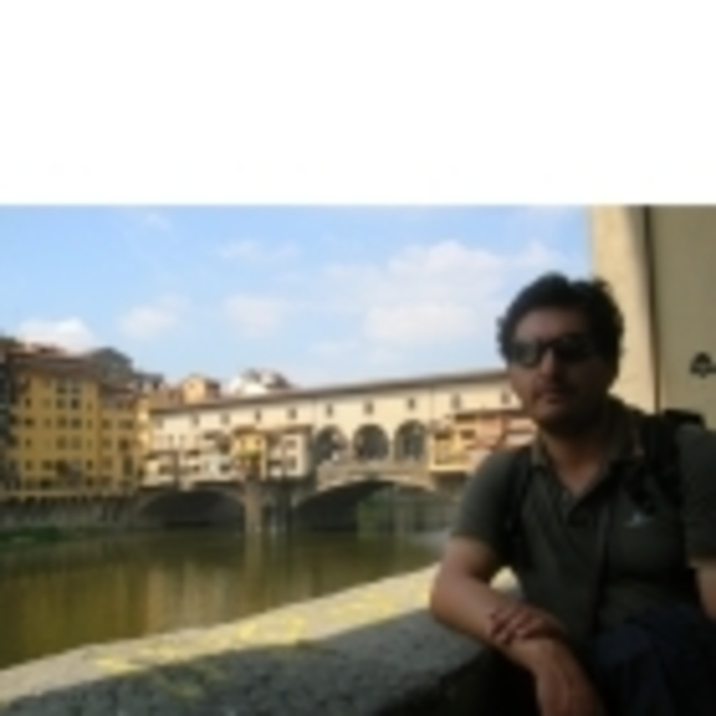 Roberto Valencia Corrispondente free lance Revista Responsabilidad