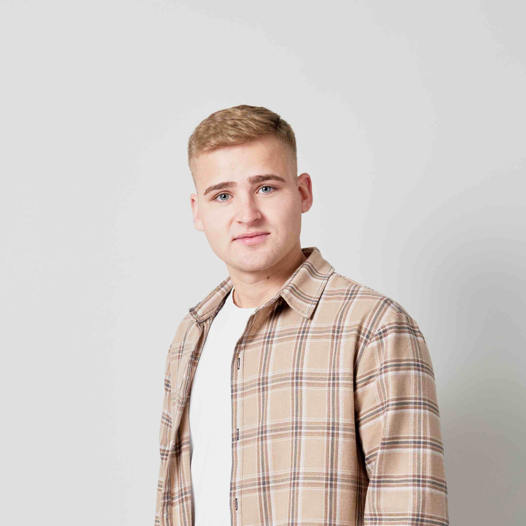 Lars Holsteg Product Manager SCAYLE GmbH XING