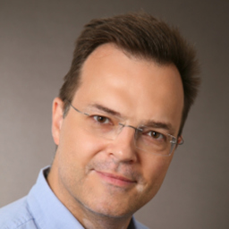 Dr. Oliver Hammrich
