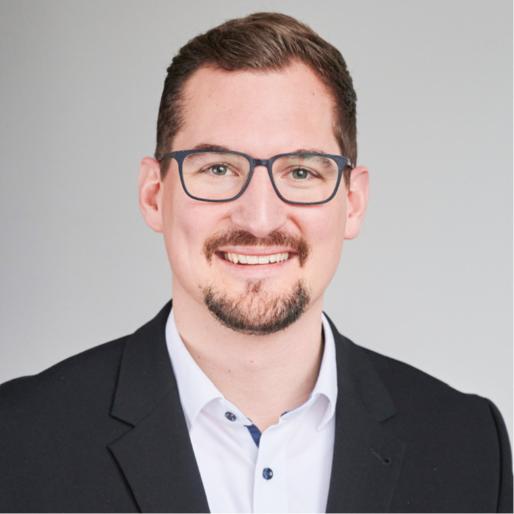 Dr. Andreas Essl Team Leader Utilities adesso SE XING