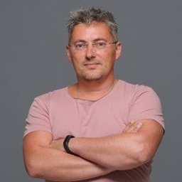 Julian Stricker