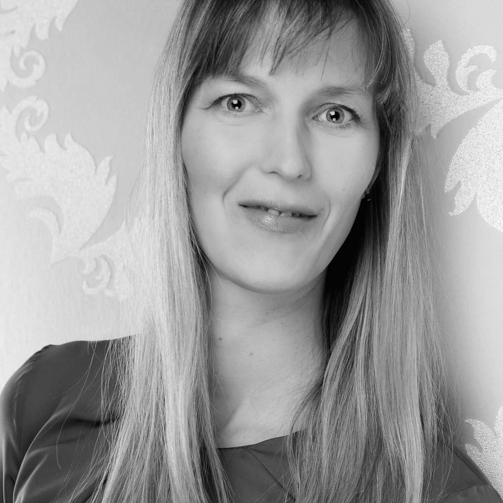 Social Media Profilbild Jelena Schönenberg 