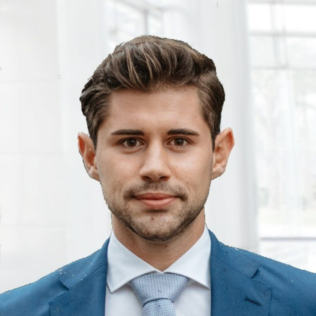 Philipp Welker Associate Debt Advisory Clearwater International