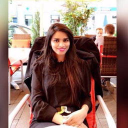 Khushbakht Fatima's profile picture