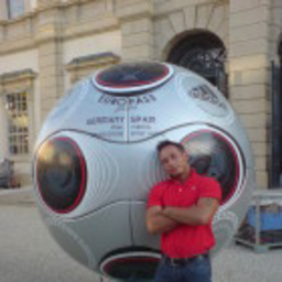 Tomek Lipski