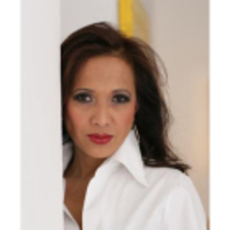 Maria Blasl-Valenzuela