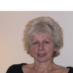 Ursula Heil