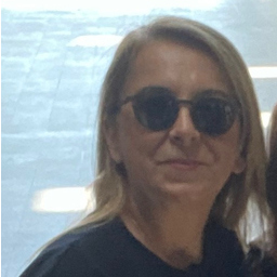 Esmeray Deniz's profile picture