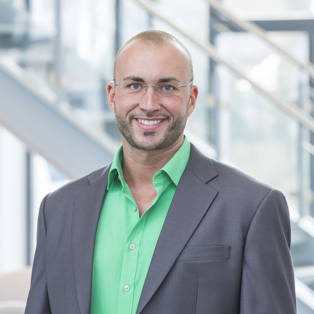 Dipl.Ing. Kevin Poensgen Account Manager / Senior Expert Engineering