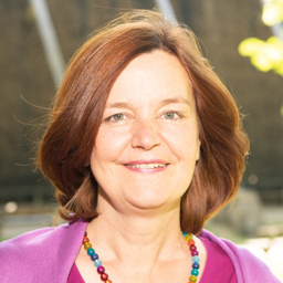 Claudia Carl