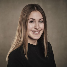 Christina Hellmaier