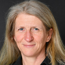 Sandra Schwarz
