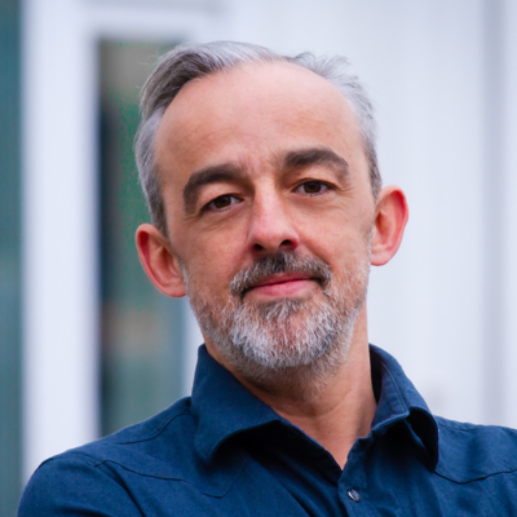 Daniel Roy Inhaber RISECOLOR XING