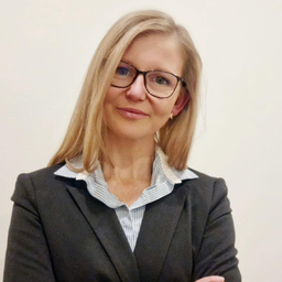 Nadine Karl