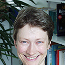 Dr. Ruth Brökeland