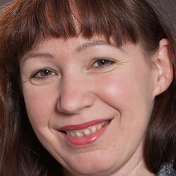 Dr. Claudia Wustmann