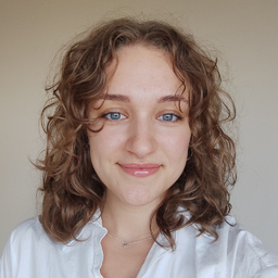 Rebeka Erős