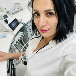 Hande Ada's profile picture