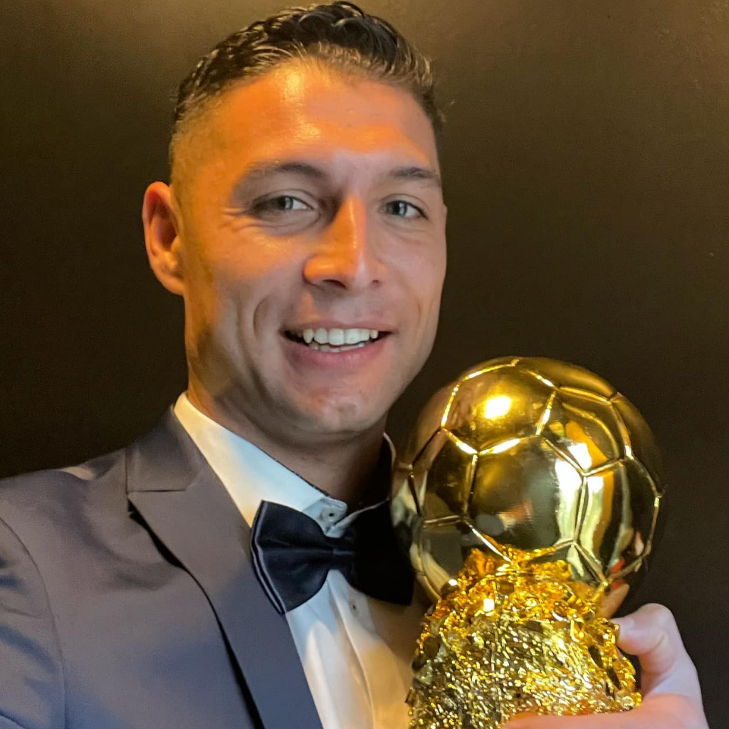 Saki A.K. ProfiSportler Unternehmer XING