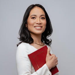 Dr. Nelly Nguyen