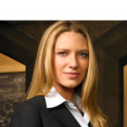 Julia Steger