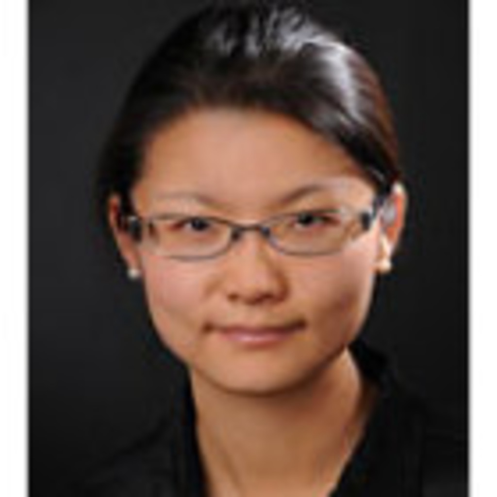 Lu Zhang Customer Services LeiLo.de GmbH XING