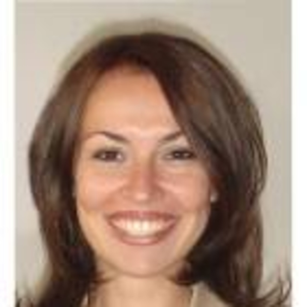 Rebecca de Souza Senior Human Resources Manager / HR Business Partner