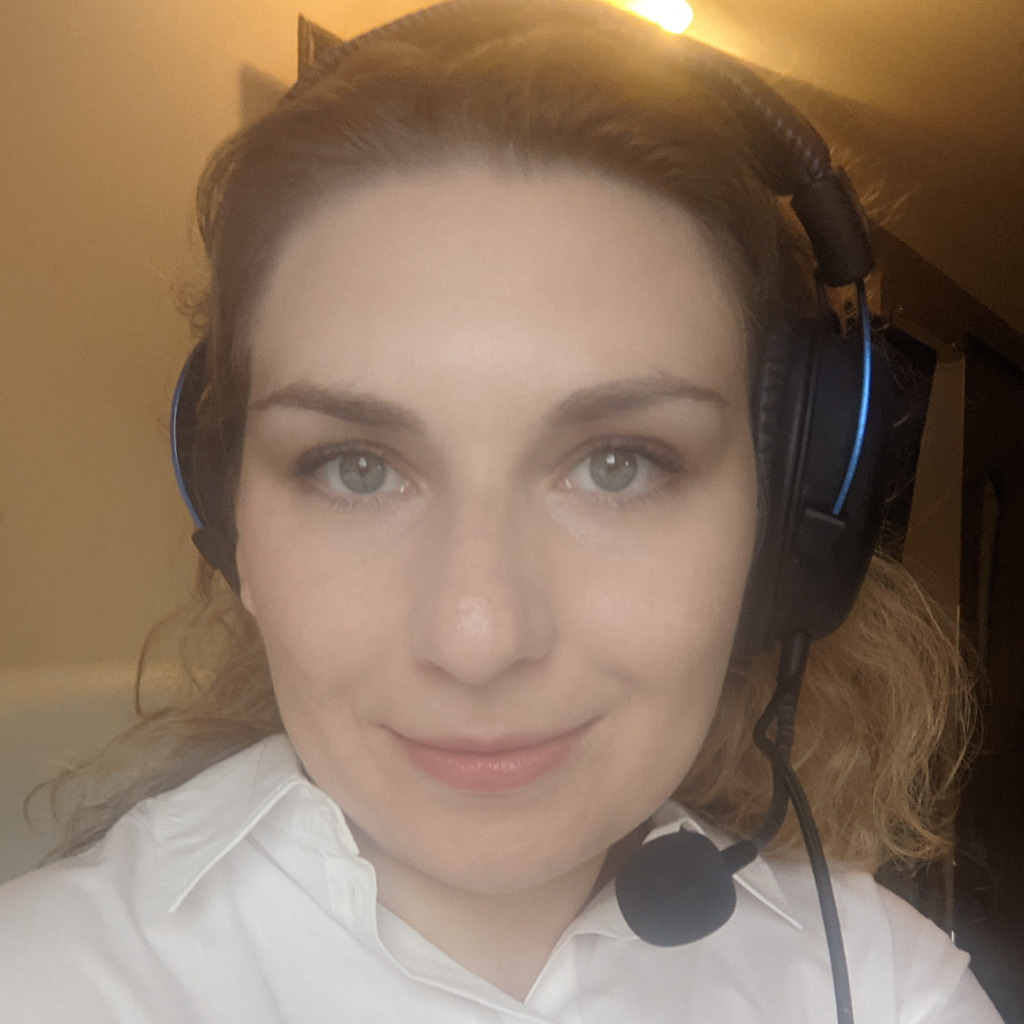 Antonina Bujinova Product Manager MENU Technologies AG XING