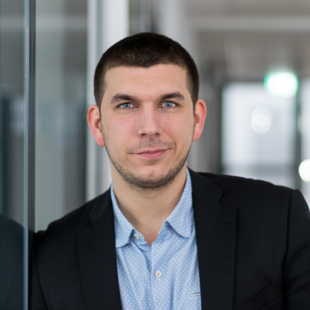 Janos Udvary Sales Director edudip GmbH Plattform für live Online