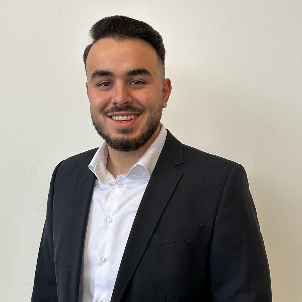 Antonio Molina Gomez Verkaufsberater Mercedes Benz Autohaus