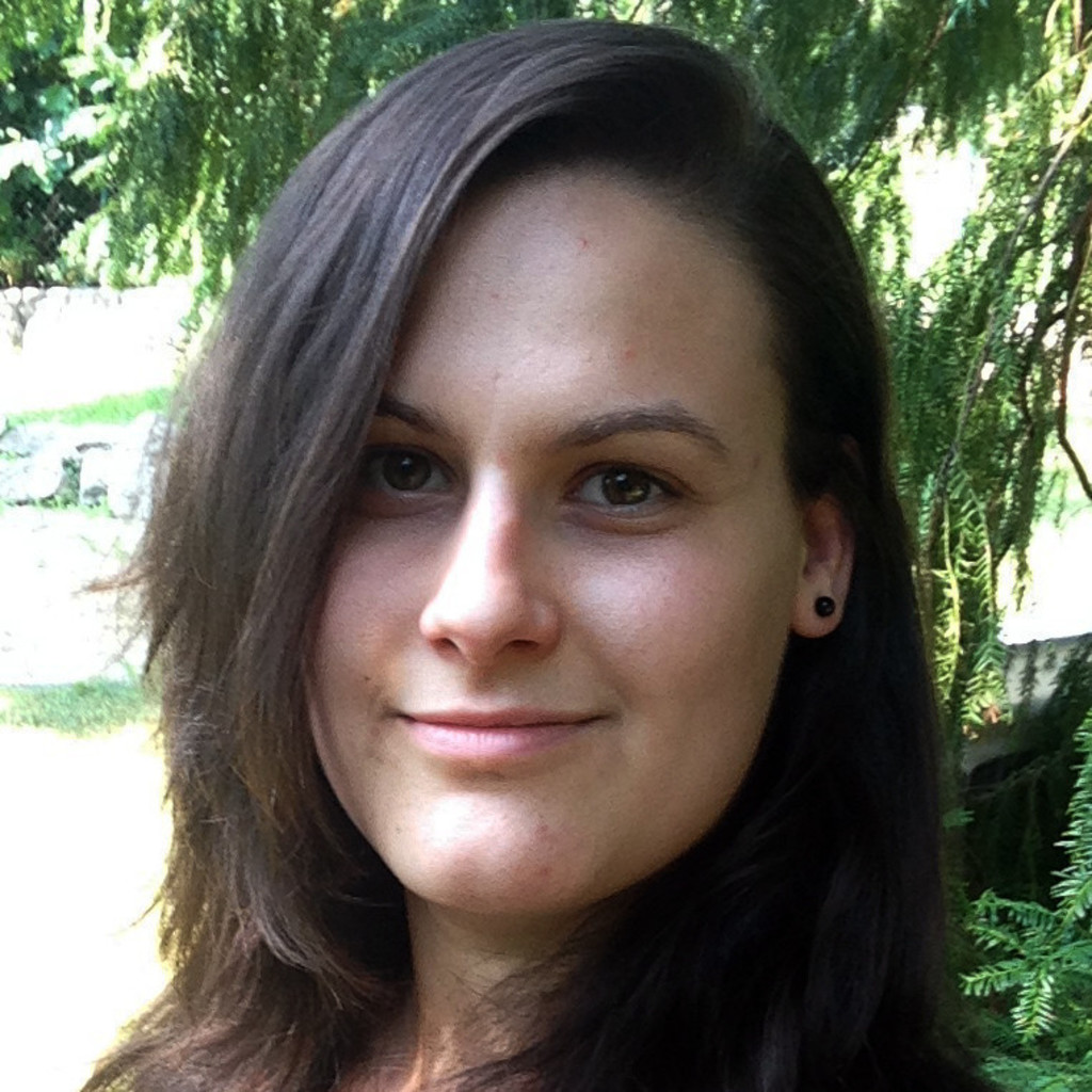 Orsolya Toth PR Manager and German Admin THX Games XING