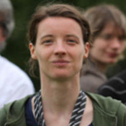 Julia Dehnert