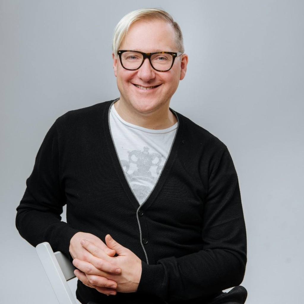 Nils Upahl Vermögensberater OstseeSparkasse Rostock XING