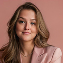 Lisa Mennung