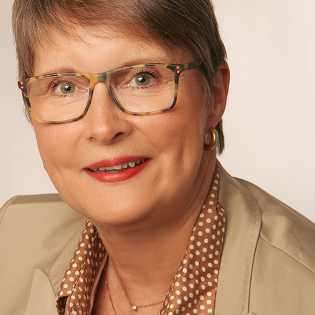 Christiane Lay PEReferentin Karstadt Warenhaus GmbH XING