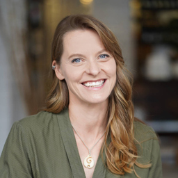 Stephanie Ahlen