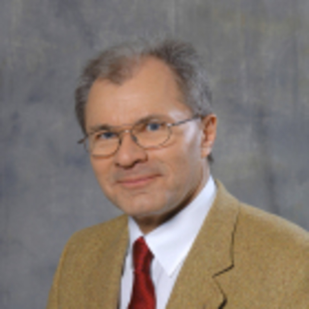 Paul Schlüter Projektmanager JSK, Frankfurt/Main XING