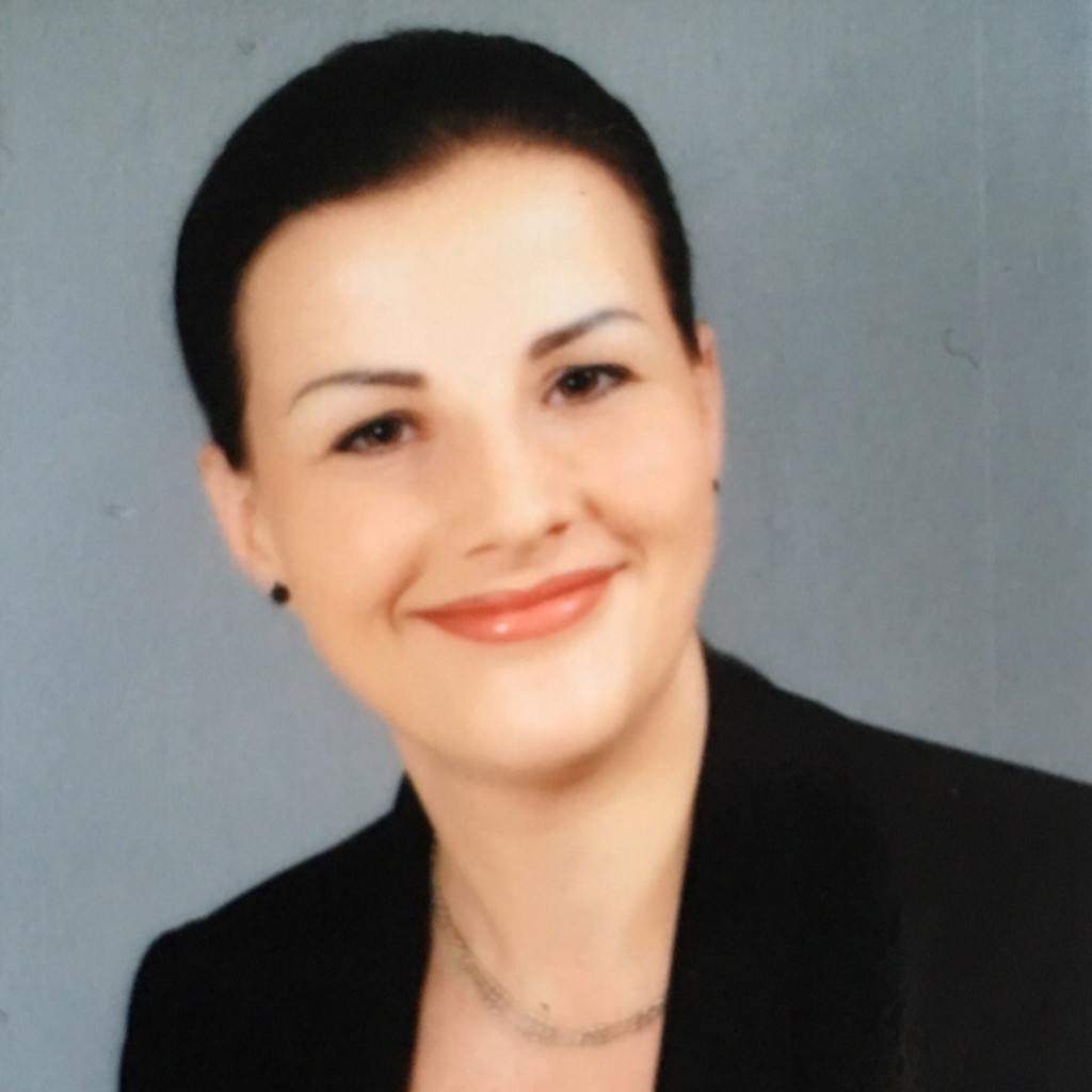 Social Media Profilbild Stefanie Sakic 