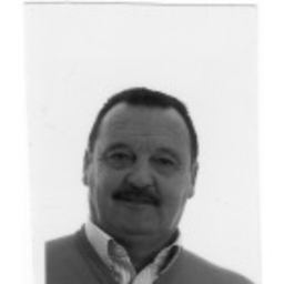 Luis Cabello Muñoz
