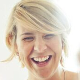 Julia Schlegel