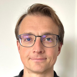 Dr. Konstantin Hahlbrock