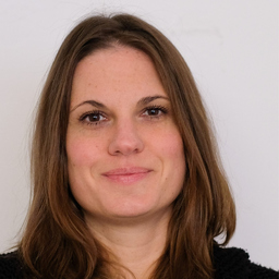 Tania van den Bergh